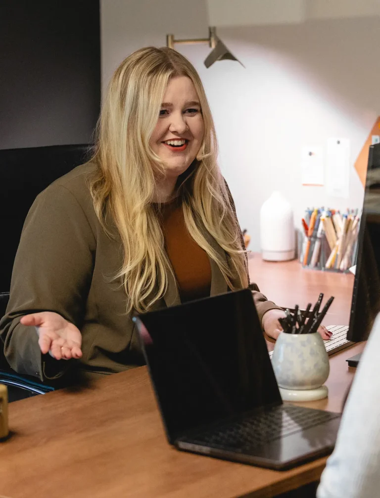 Kaley Ratzlaff candid